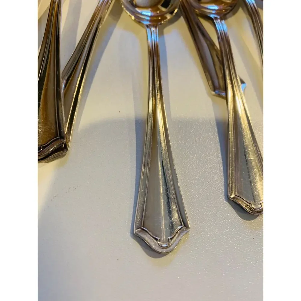 Vintage Oneida Community Par Plate Vernon-Ashley Set of 12 Teaspoons
